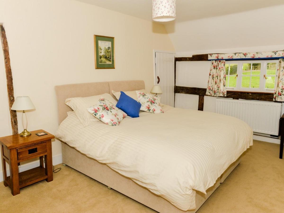 Twyford Farm B&B ヘイワーズ・ヒース 部屋 写真